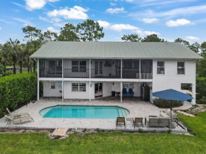 Rustic Ranch in Naples - Sleeps 18 w Pool & Staff